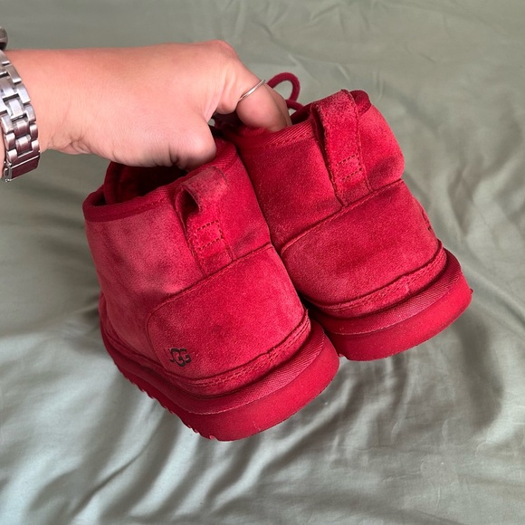 🩷UGG CLASSIC WINTER MINI BOOTS SLIPPERS RED NEUMEL BOOTS WINTER WOOL LINING - Picture 4 of 9